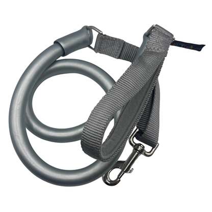 WUNDERleash stretch leash in silver gray, coiled, showing the nylon handle and clip